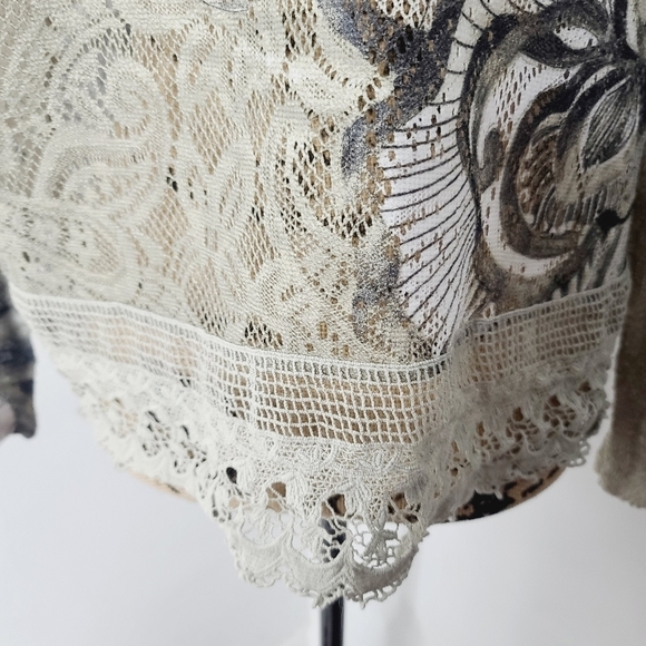 Chico's Felicity Cardigan Floral Lace Open Front Green - Picture 5 of 11